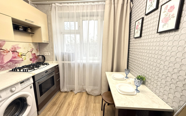 Апартаменты Уютные на главной улице города