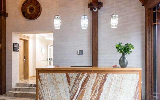 Hotel Red Wood By Provence