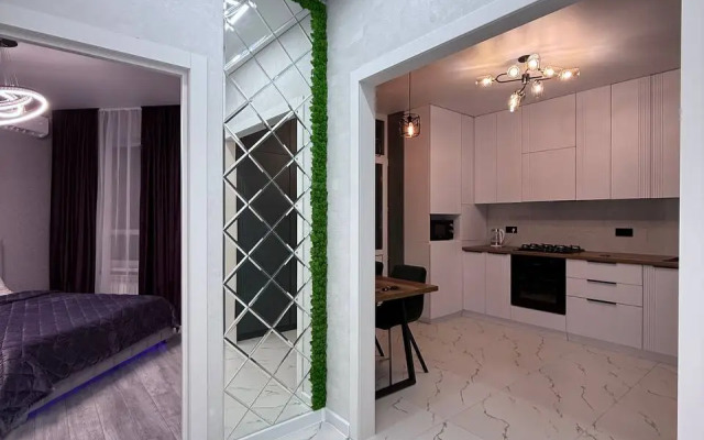 Lyuks Na 17 Etazhe Flat