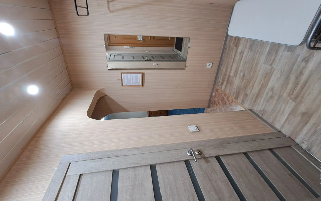 Avrora Flat