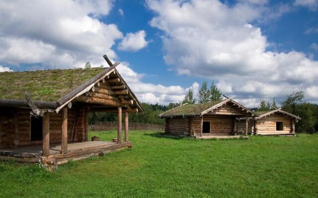 Отель Загородный клуб Любытино Хутор