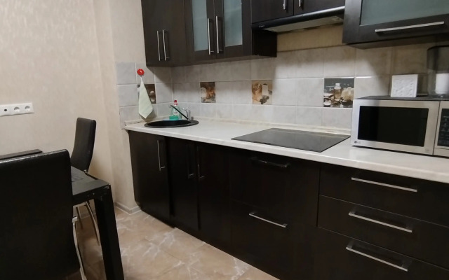 Flat Apartamentyi Po Karmanu s Samostoyatel'nyim Zaseleniem Flat