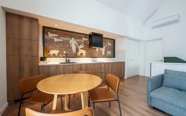Artifact Apart Hotel