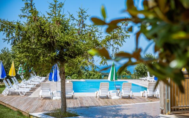 Agva Teras Garden Hotel