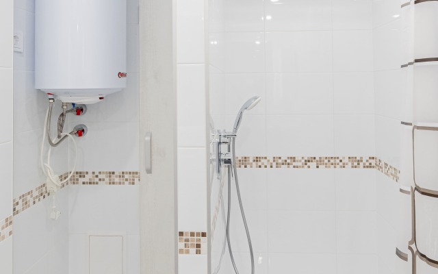 Апартаменты Петровские на Набережной озера 22