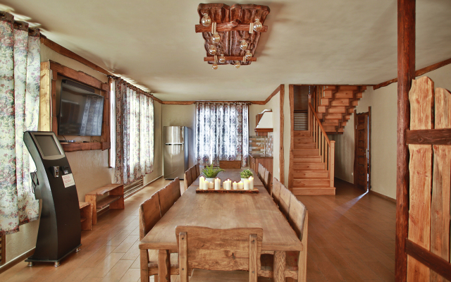 Гостевой дом Коттедж на Полевой