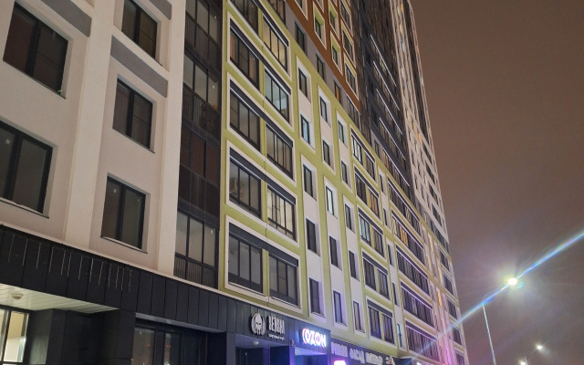 Квартира Комфортная двушка на Хрустальногорской