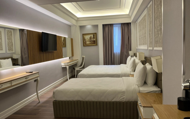 Theatrum Hotel Baku