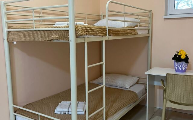 Merkurij Guest House