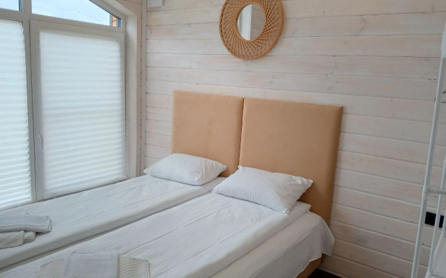 V Iskona Park Chalet