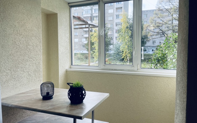 Квартира 1-а комнатная рядом с Ижевским Зоопарком , ИжГТУ, ИжГСХА