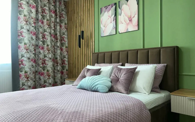 Chetyrekhmestnye Odnokomnatnye Komfort Apartments