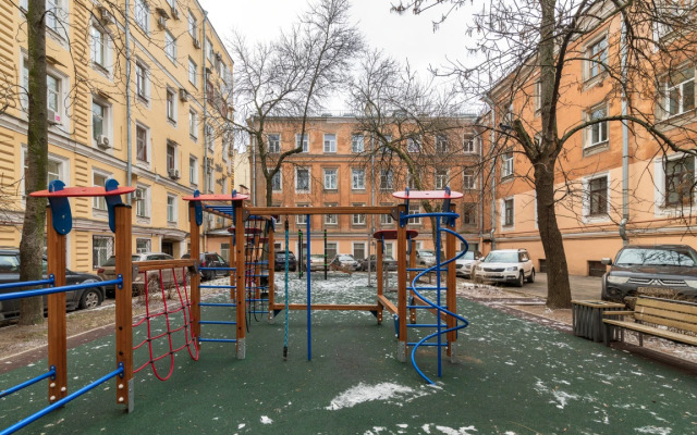 Квартира в сердце Санкт-Петербурга с парковкой для вашей семьи