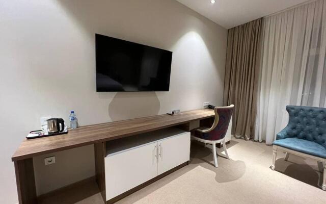 Pana Hotel
