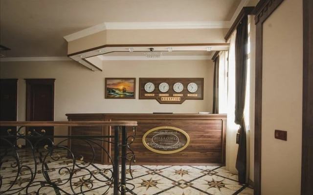 Bella Costa Hotel