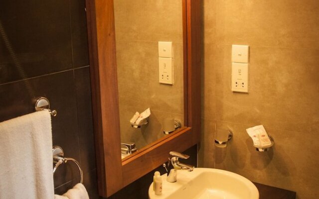 Fresco Water Villa Hotel