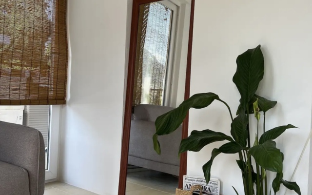 V Gorakh Apartments