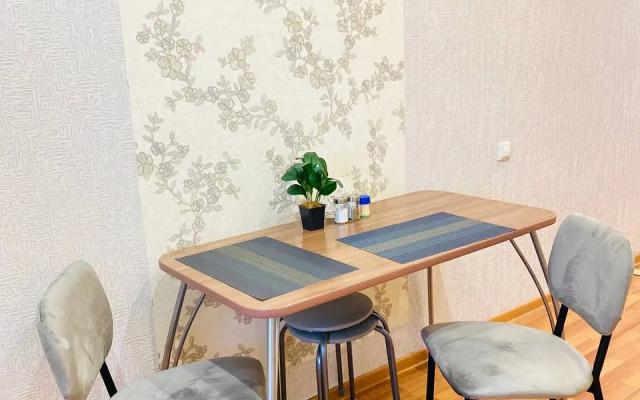 Uyutnaya Svetlaya V Tsentre Flat