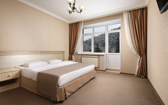 Курортный отель Гранд-Отель