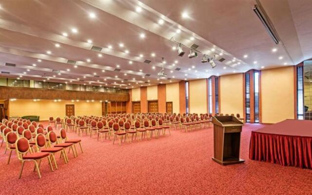 Ozkaymak Marina Hotel