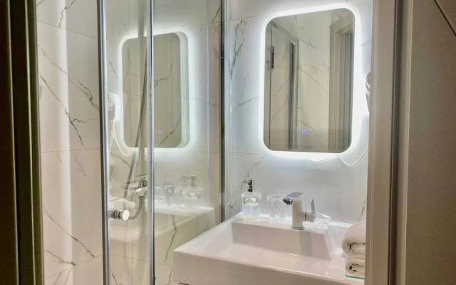 Paradeaparts na Pervomayskoy 13A 1 Apartments