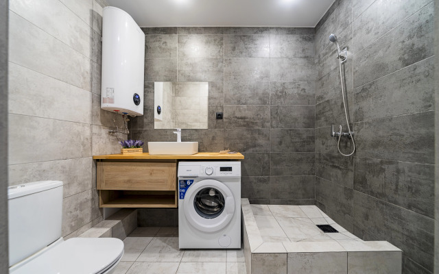 Studiya ryadom s morem Flat