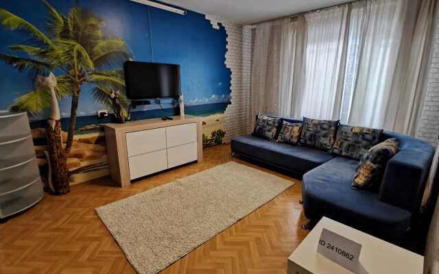 Апартаменты на 8-й Воздушной Армии