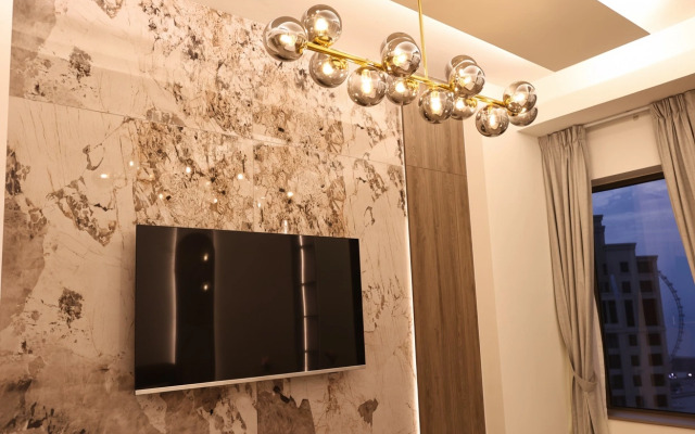 Апартаменты Highend luxurious bahar in JBR