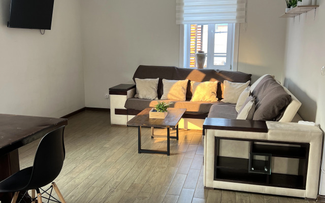 Гостевой дом Коттедж рядом с аэропортом