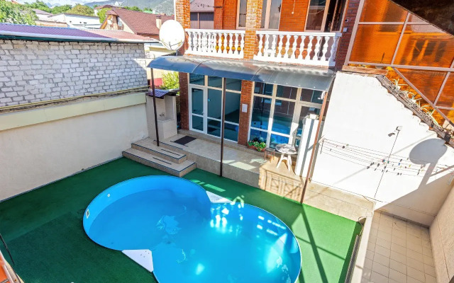 Amigo Guest House