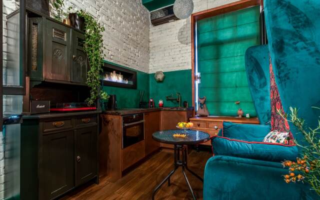 Loft  Juzz and Absinthe