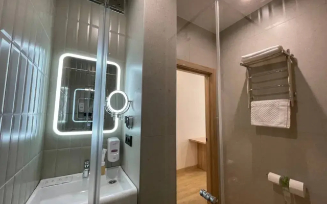 Апартаменты В Гости! на Запорожской 69 (студия 1)