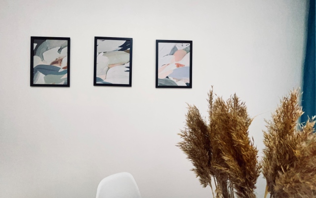 Bolshaya dvukhkomnatnaya s domashnim kinoteatrom Flat