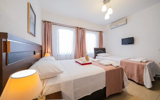 Albatros Hotel Bozcaada