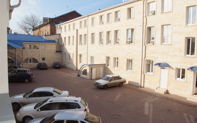 Staryij Rostov Hotel