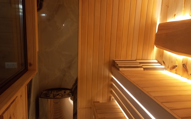 Myshiny Bastion Guest House