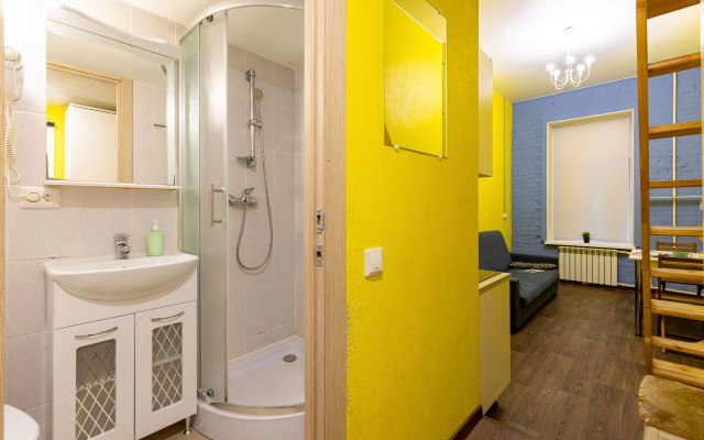 Gosti Lyubyat Na Pushkinskoy Flat