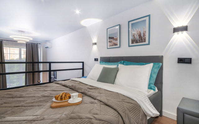 Apartments Queenstay Utrenniy Briz Na Voykovskoy