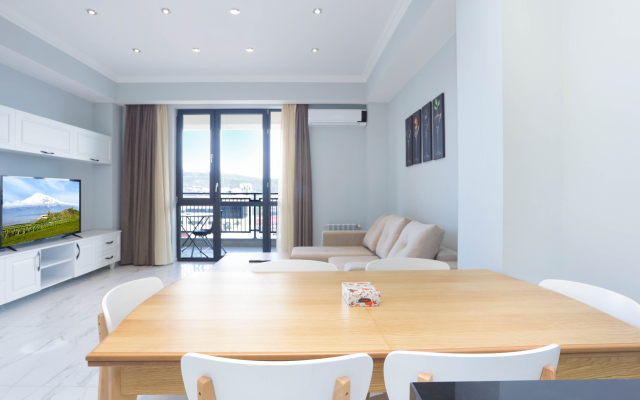 Stay Inn on Koghbatsi Str. 16-163 Apartments