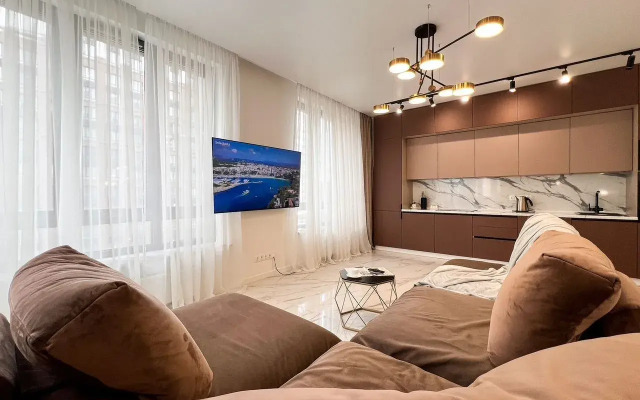 Dizaynerskaya Yevro 2ka Sunvilles V Savin Khaus Flat