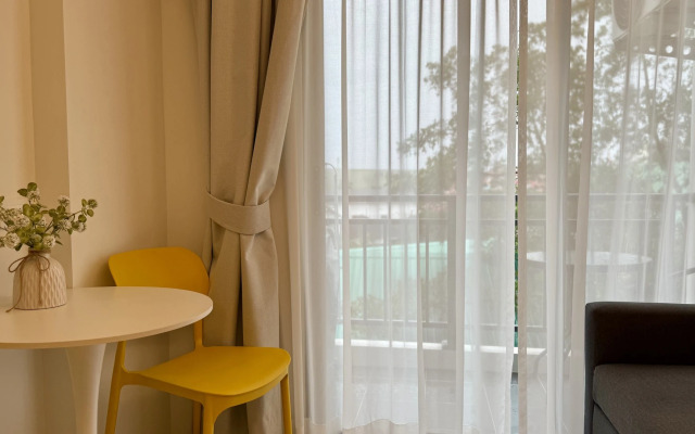 Uyutnaya u Plyazha Kamala Flat