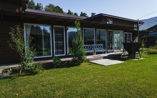Gostevoy Dom Atay Zhivo Guest house
