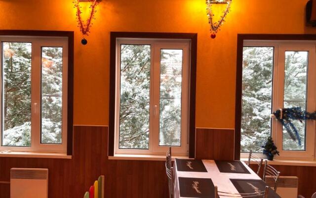 База отдыха Экологического Туризма Третники