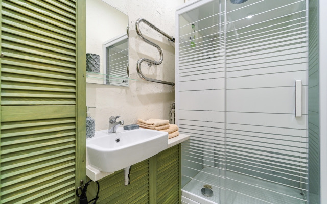 Двухкомнатная Квартира на Интернациональной 13