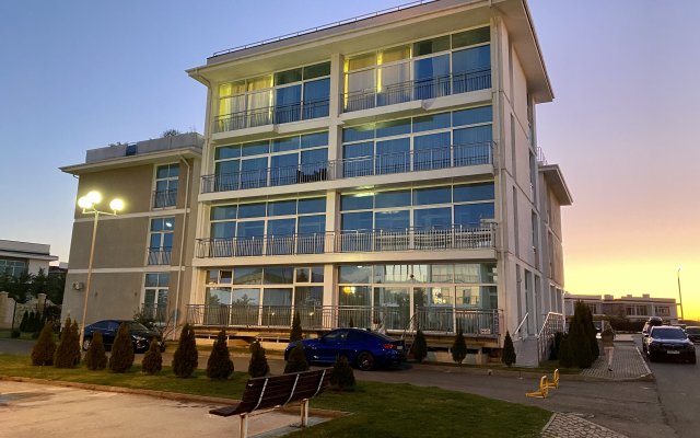 Bulvar Nadezhd 6/2 Apartments