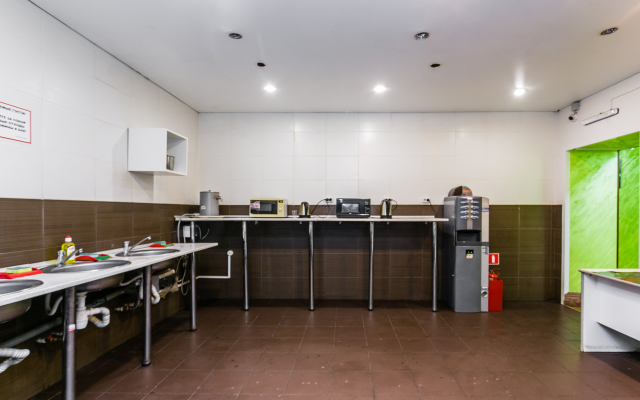 1 Ulitsya Selskohozyaistvennaya OOO NASH OBSHII DOM Hostel
