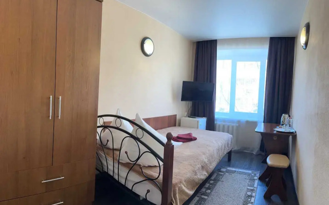 Hotel Kedr