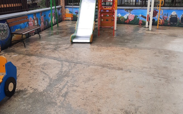 Dvukhurovnevoe V Sochi Na Sobolevke Lodging House