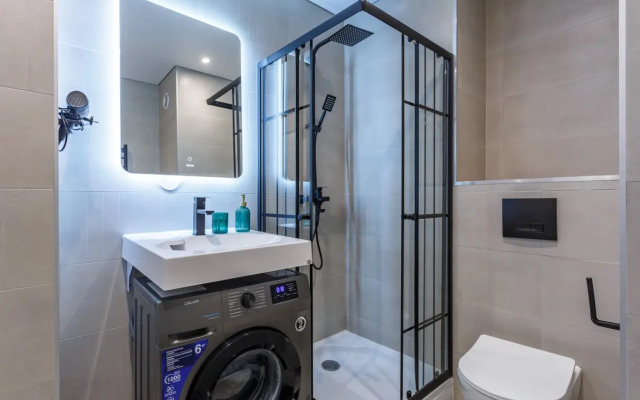 Fortestate na Leninskom prospekte 158 17 Apartments
