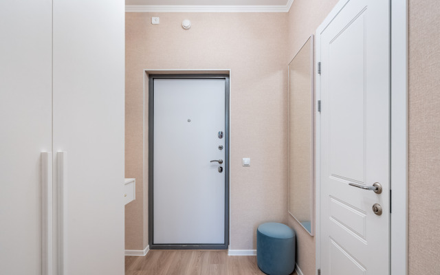 Classic Studio V Yanino Flat